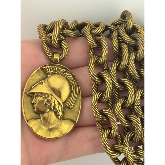 Vintage MMA Metropolitan Museum of Art Greco Roman Style Pendant Chain Necklace